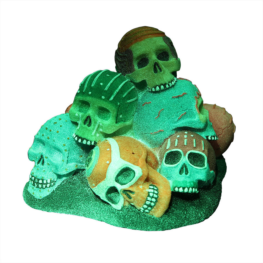 Dia de los muertos schedels stapel 15,1 x 14,2 x 11,8 cm | glow in the dark aquarium ornament