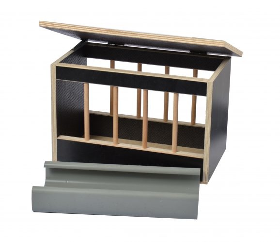 Wielink Voerbak met plastic binnenbak 79X18.5X19.5CM