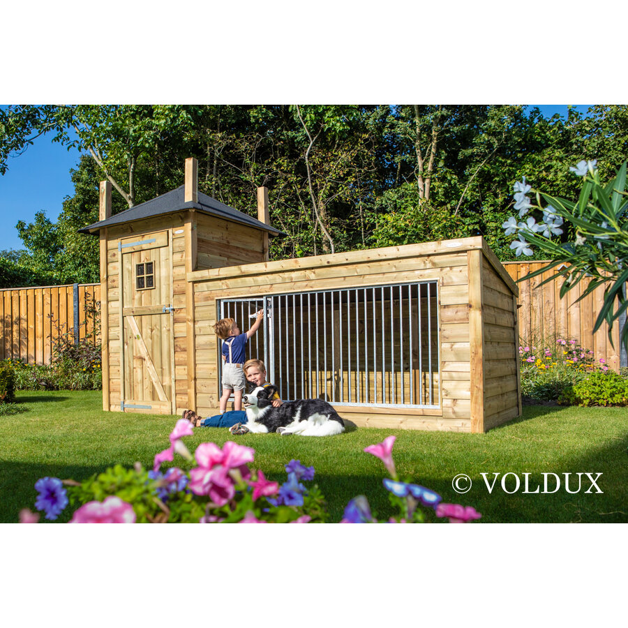 Hondenkennel hooiberg met nachthok en kennel | 392 x 150 x 235 cm