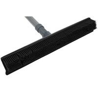 Rubberbezem 31 cm met telescoopsteel 68 tot 120 cm en watertrekker