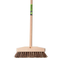 Luiwagen 23,5 cm met harde natuurvezels en houten steel 130 cm