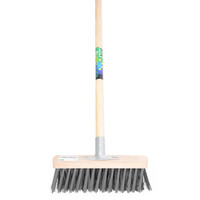 Bezem 60 Centimeter Met Steel 150 Centimeter En Stokhouder