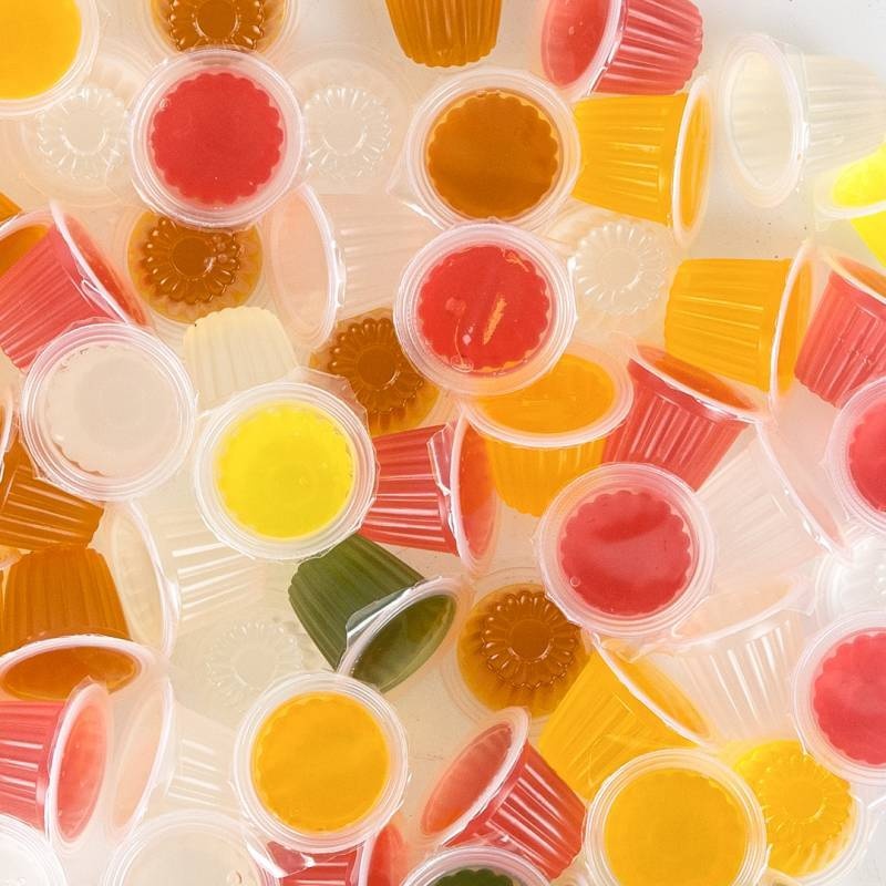 Junai.nl Voordeeldoos 6 Kilo Fruitcups Smaak: Aardbei