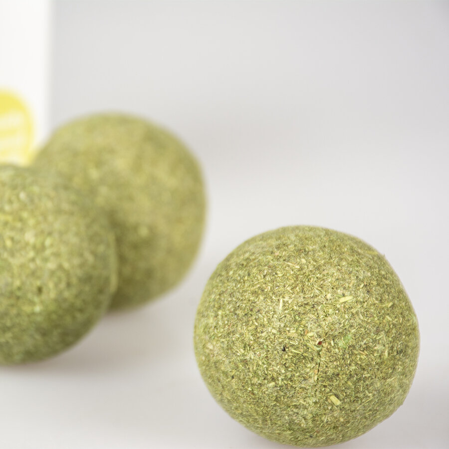 Catnip Ballen – onweerstaanbare kattenkruidballen, 3 stuks van 4 cm