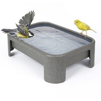 Vogelbad Johan – multifunctioneel vogelbad en voerbak van gerecycled materiaal