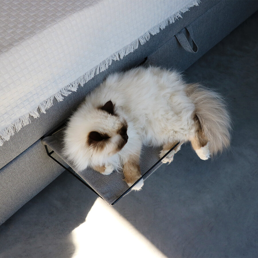 Bed- en radiatorhangmat "Bed- en Radiatorhangmat Oliver – multifunctionele kattenhangmat voor radiator of boxspring, 45 cm" | 45x35x10cm