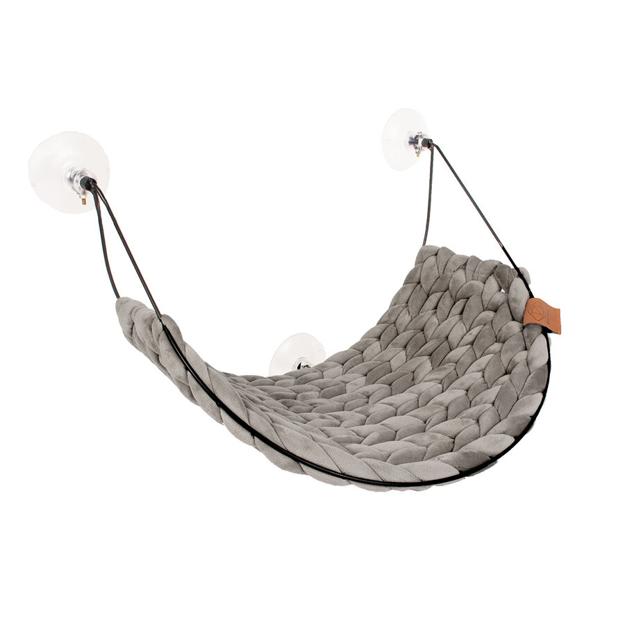 Vensterbed Sofia – Dutch Design kattenbed voor ramen met metalen frame en zuignappen, 46 cm