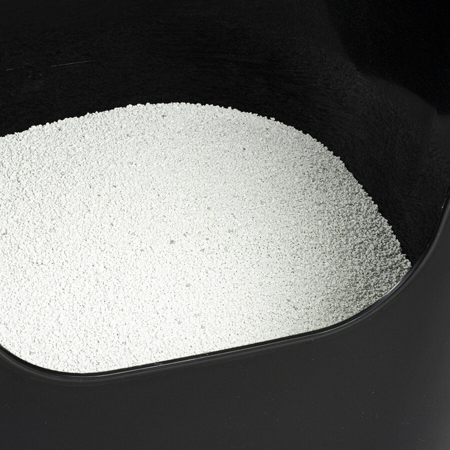 Ongeparfumeerde kattenbakvulling DEVIN – witte bentoniet, klontvormend kattengrit 12 kg / 13,8 L