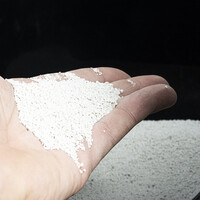 Ongeparfumeerde kattenbakvulling DEVIN – witte bentoniet, klontvormend kattengrit 12 kg / 13,8 L