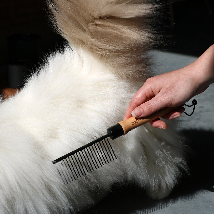 Professionele kattenkam ADAM – ergonomisch FSC beukenhouten handvat