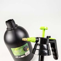 Drukspuit voor terrarium 2 liter | fijne verneveling en continu sproeien19x13x32cm