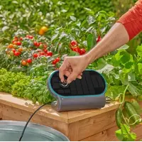 AquaBloom bewateringsset op zonne-energie set L | voor maximaal 30 planten | 20 m Micro-Drip slang