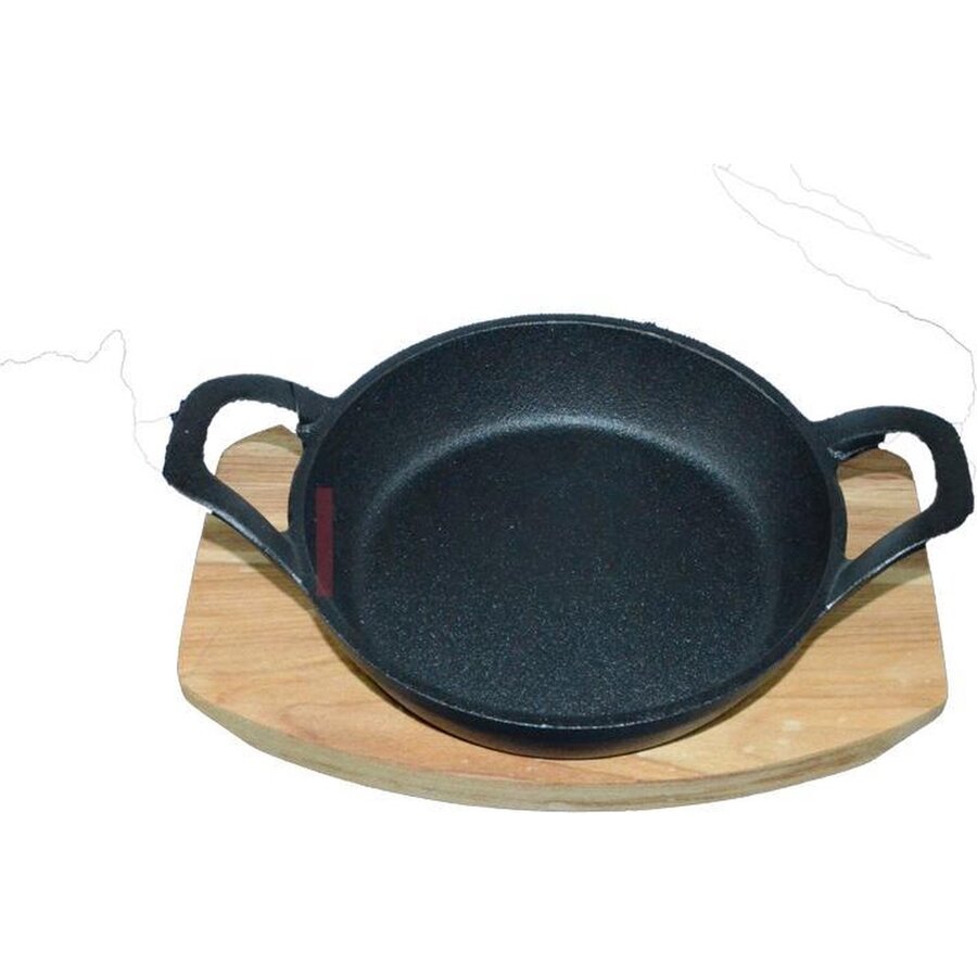 Gietijzeren gratinpan Ø 15 cm met houten serveerplank
