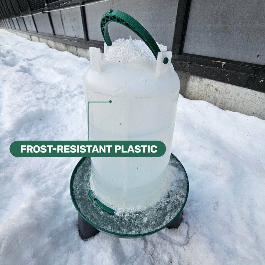 Drinktoren groen met pootjes 3 liter voor kippen en pluimvee
