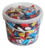 Party Bucket mit Ferrero Kinder Minis in Einzelverpackung, 1er Pack (1 x 1 kg)