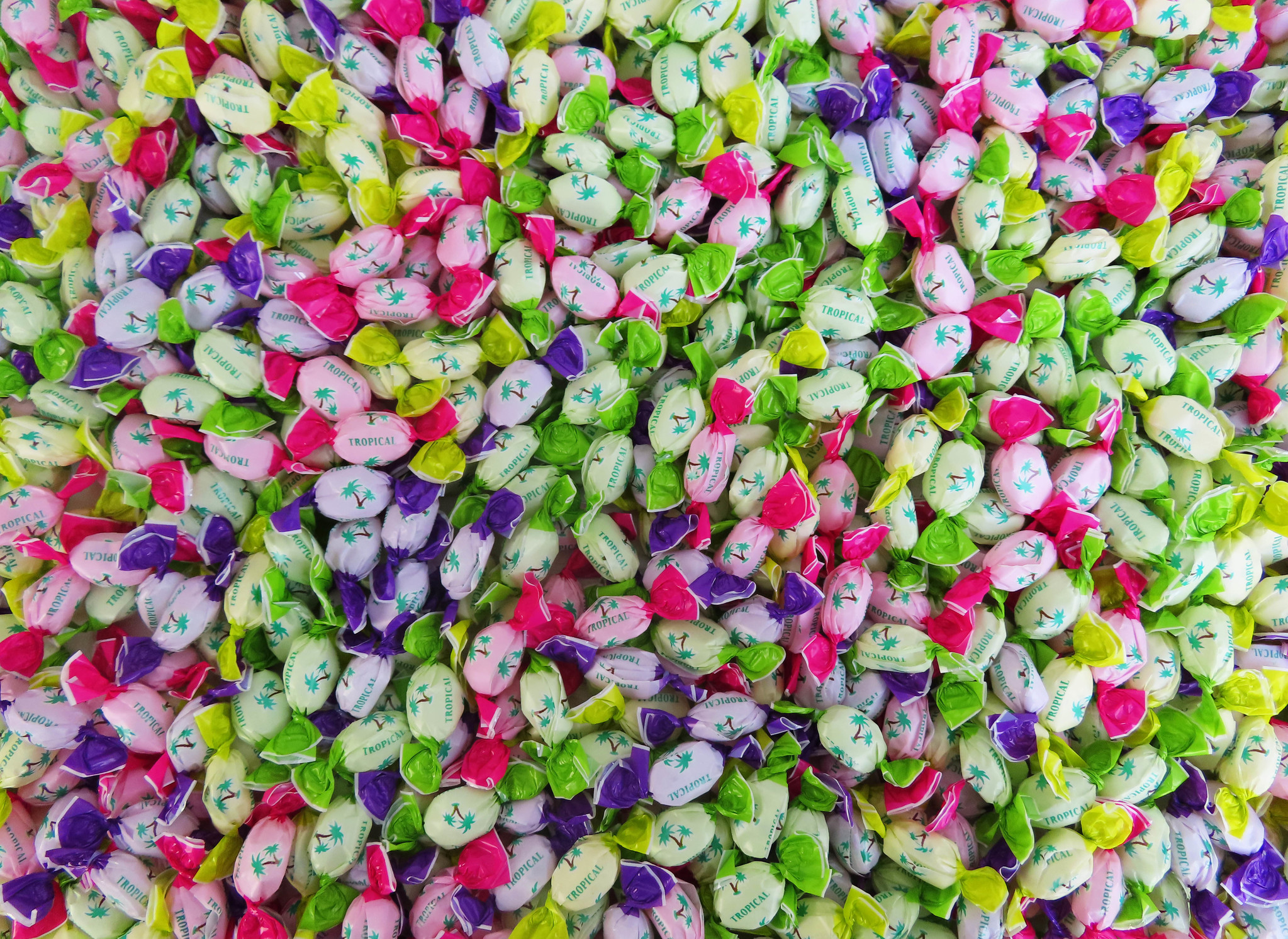 CAPTAIN PLAY Karnevals Bonbons, 12 x 6kg Karton, Wurfmaterial Karneval, 72kg Bonbons Großpackung mit ca. 7.920 Teilen in Einzelverpackung