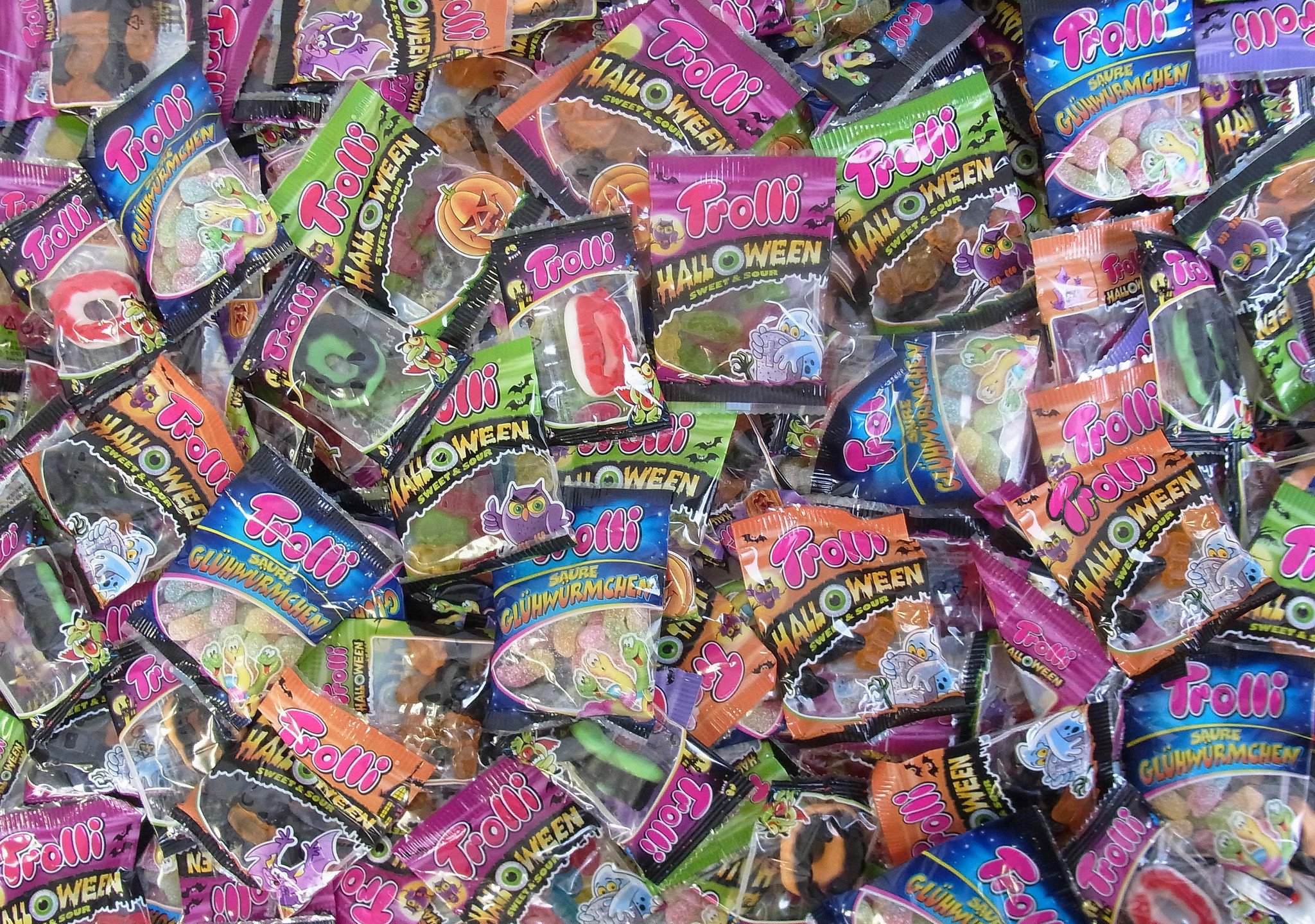 Trolli Wurfmaterial Karneval 270g Originalpalette, Karneval Süßigkeiten Mix Karton mit Trolli Fruchtgummi in Einzelverpackung