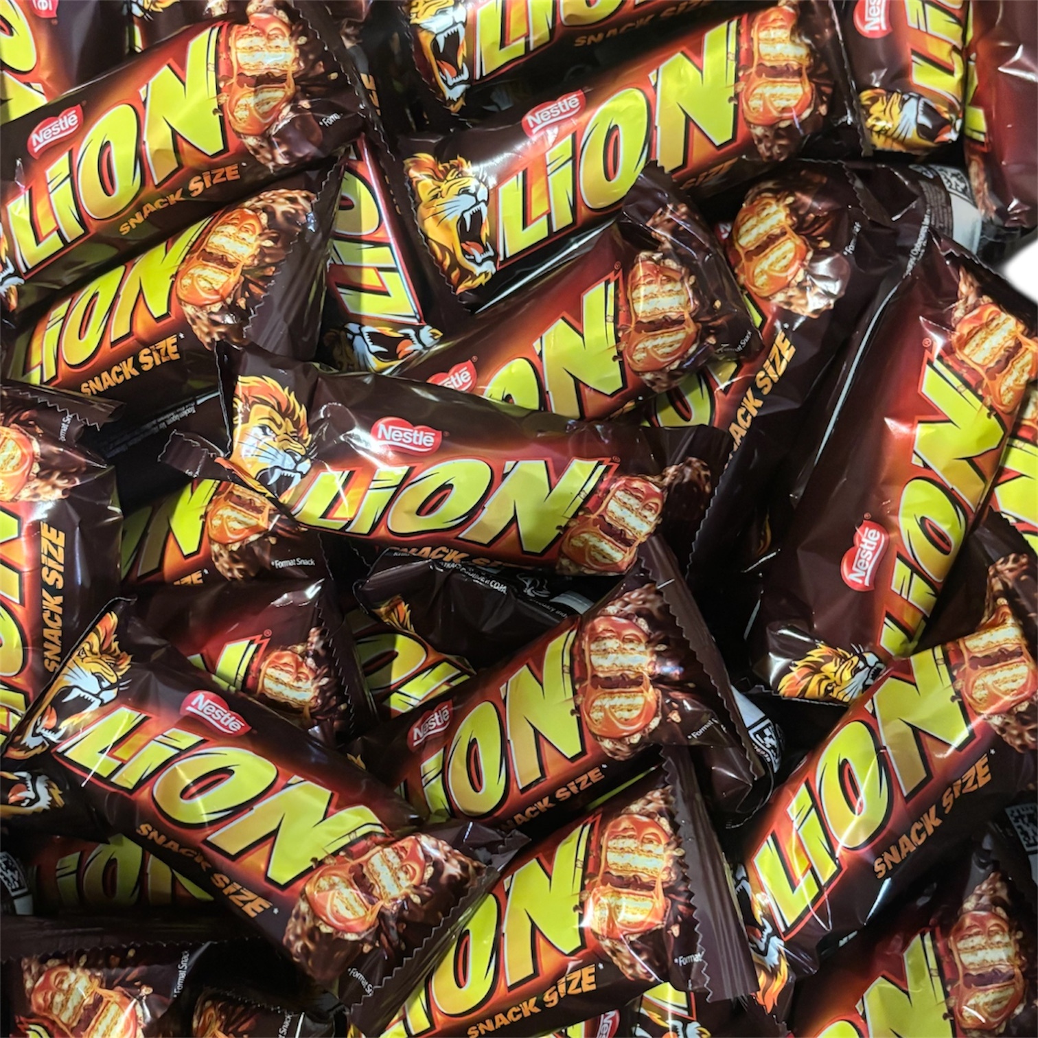 CAPTAIN PLAY Wurfmaterial Karneval Restposten 4,5kg Schoko Riegel, 150 Lion Schoko Riegel Karneval Süßigkeiten