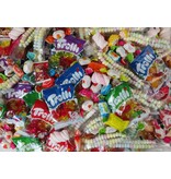 CAPTAIN PLAY Karneval Wurfmaterial, 4 kg Mix, 300 Teile Wurfmaterial Karneval in Einzelverpackung, Süßigkeiten Großpackung mit Resten von Halloween, Weihnachten und Ostern