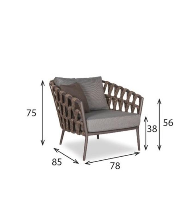 Leo Lounge chair - Quick Ship