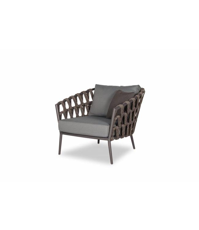Leo Lounge chair - Quick Ship