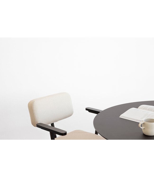 Eetkamertafel plat ovaal - HPL