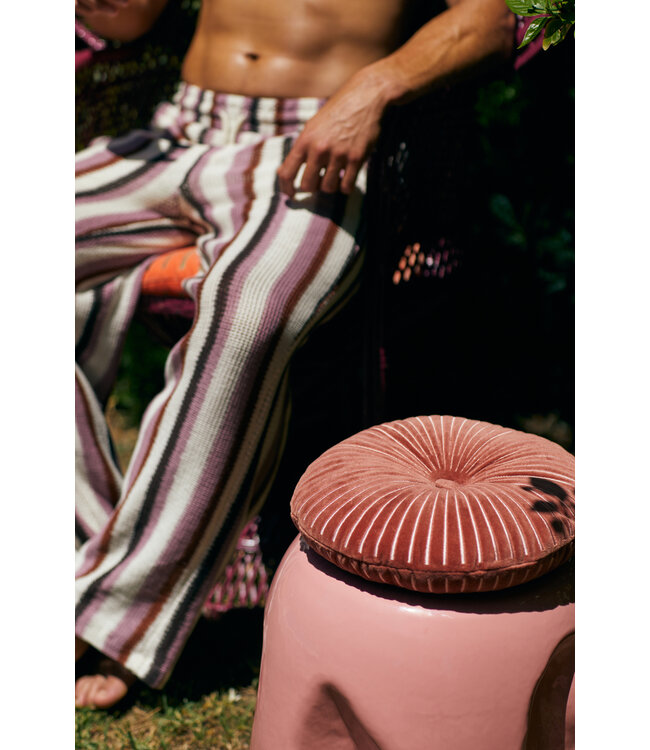 Round ripple cushion burgundy