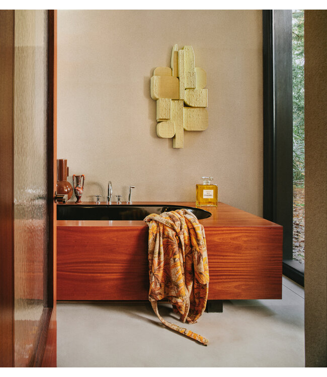 Wall sculpture modernist