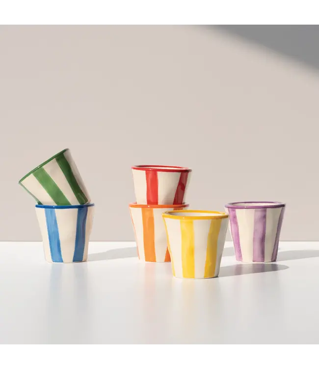 Righe espressotas met onderbord