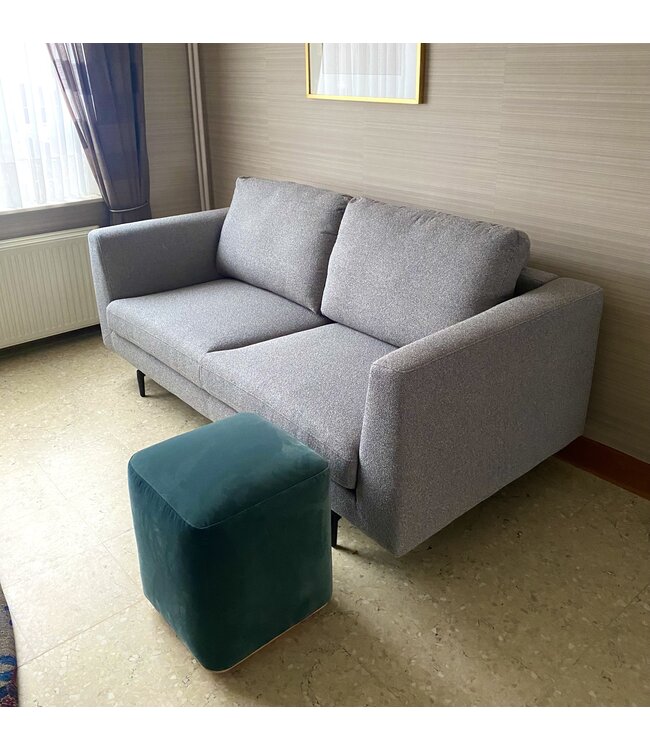 August zetel 2-zit of 3-zit