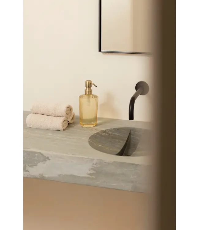 Handzeepfles Ribbed  - Paveau x Wellmark