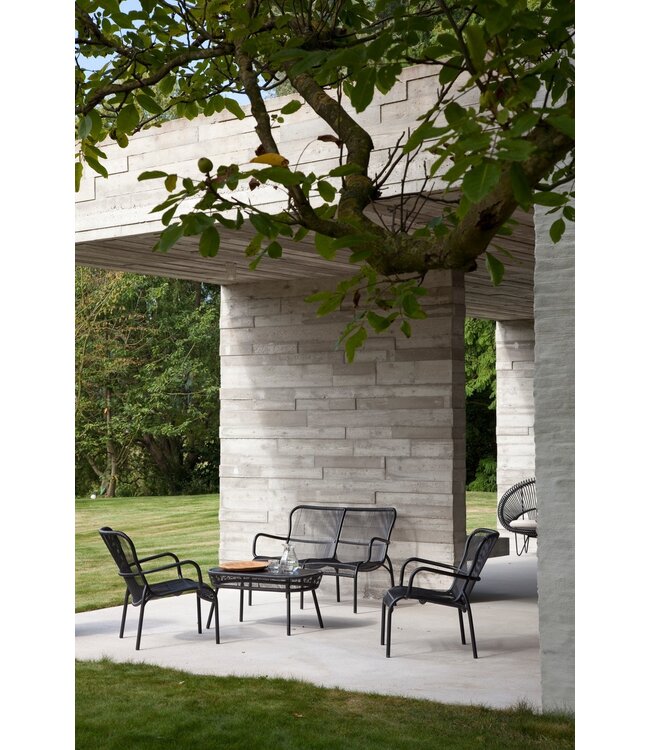 Loop lounge chair