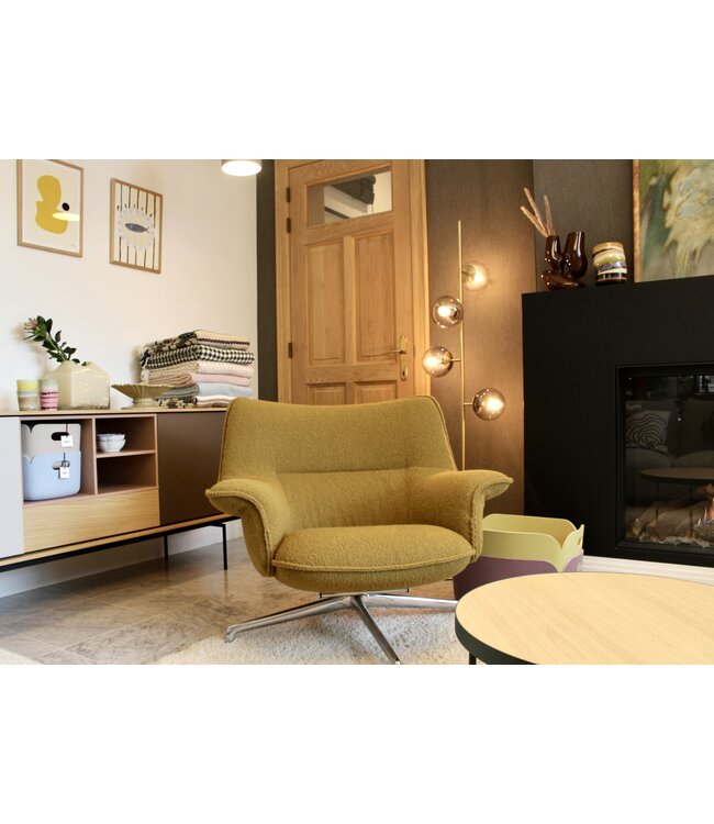 Doze Lounge Chair Toonzaalmodel