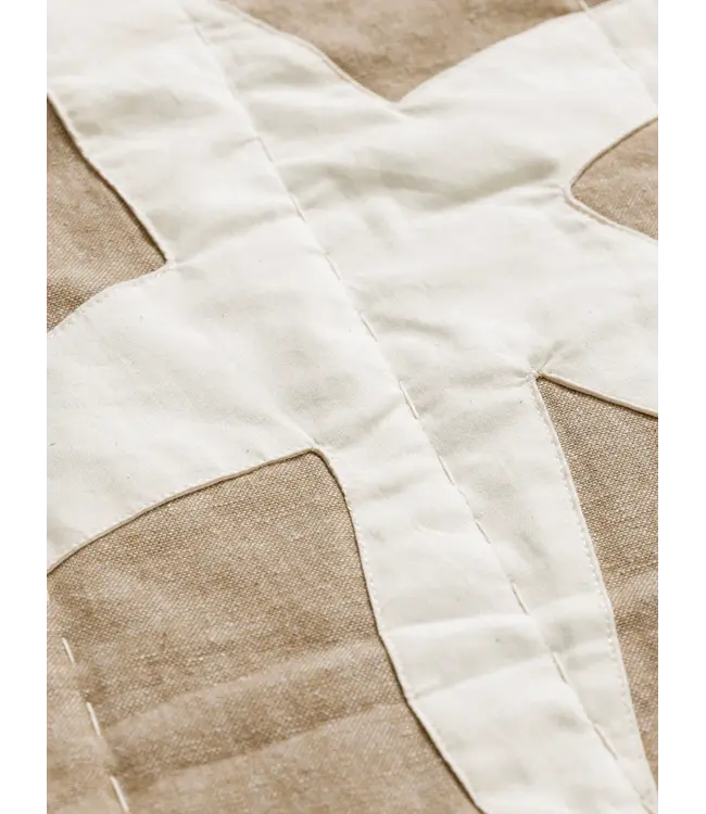 Kove Applique Quilted Blanket