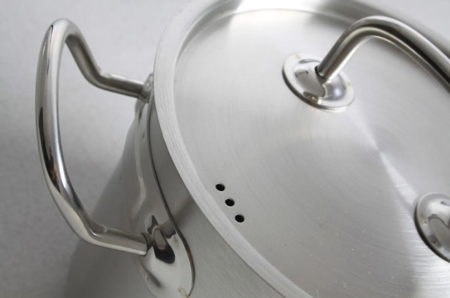 Hendi Kookpan met Deksel - Kitchen Line - Middel Hoog - 6 Liter - Ø24x(H)13,5cm