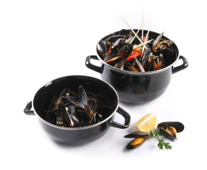 Hendi Mosselpan met Deksel - 3 Liter - Zwart - Geëmailleerd - Ø22x(H)20cm