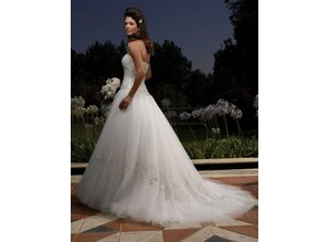 1866 Traumhaftes Brautkleid