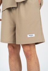 Quotrell Avignon Short