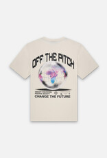 Off the pitch Globe Regular Tee