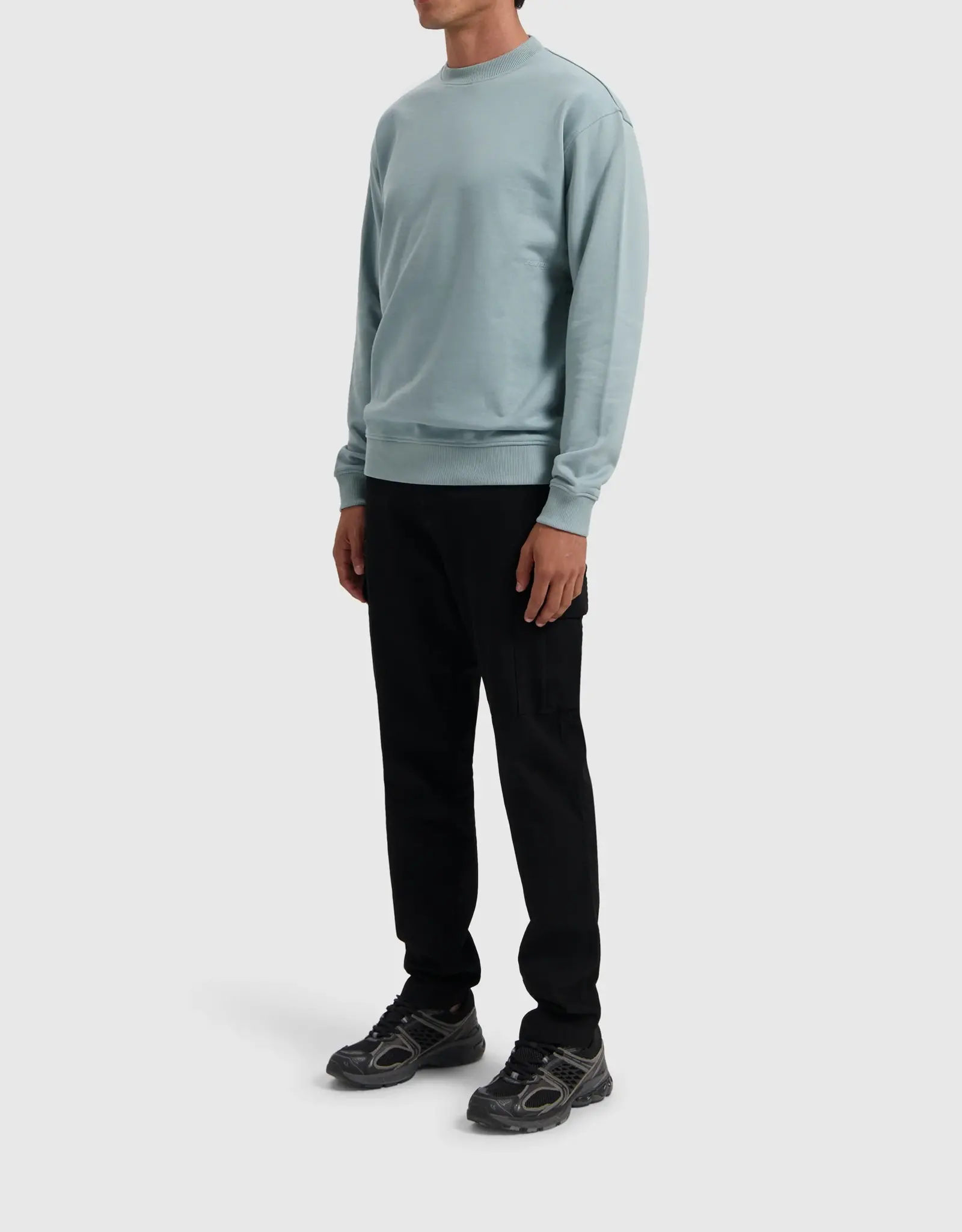 Pure Path Loose Fit Sweater Crewneck