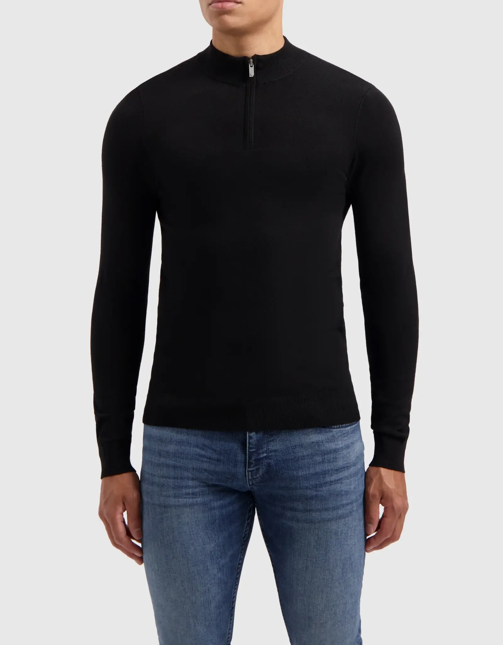 Pure Path Ess Knit Halfzip Sweater