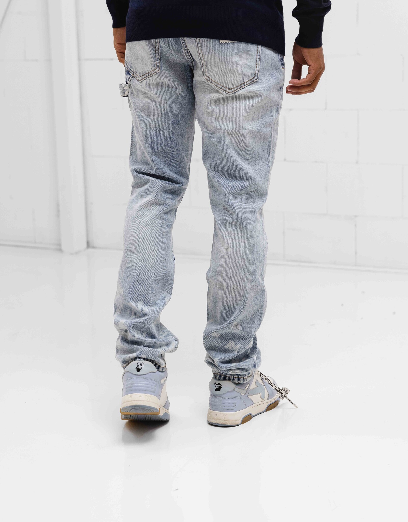 Amicci Maranzo Straight Jeans