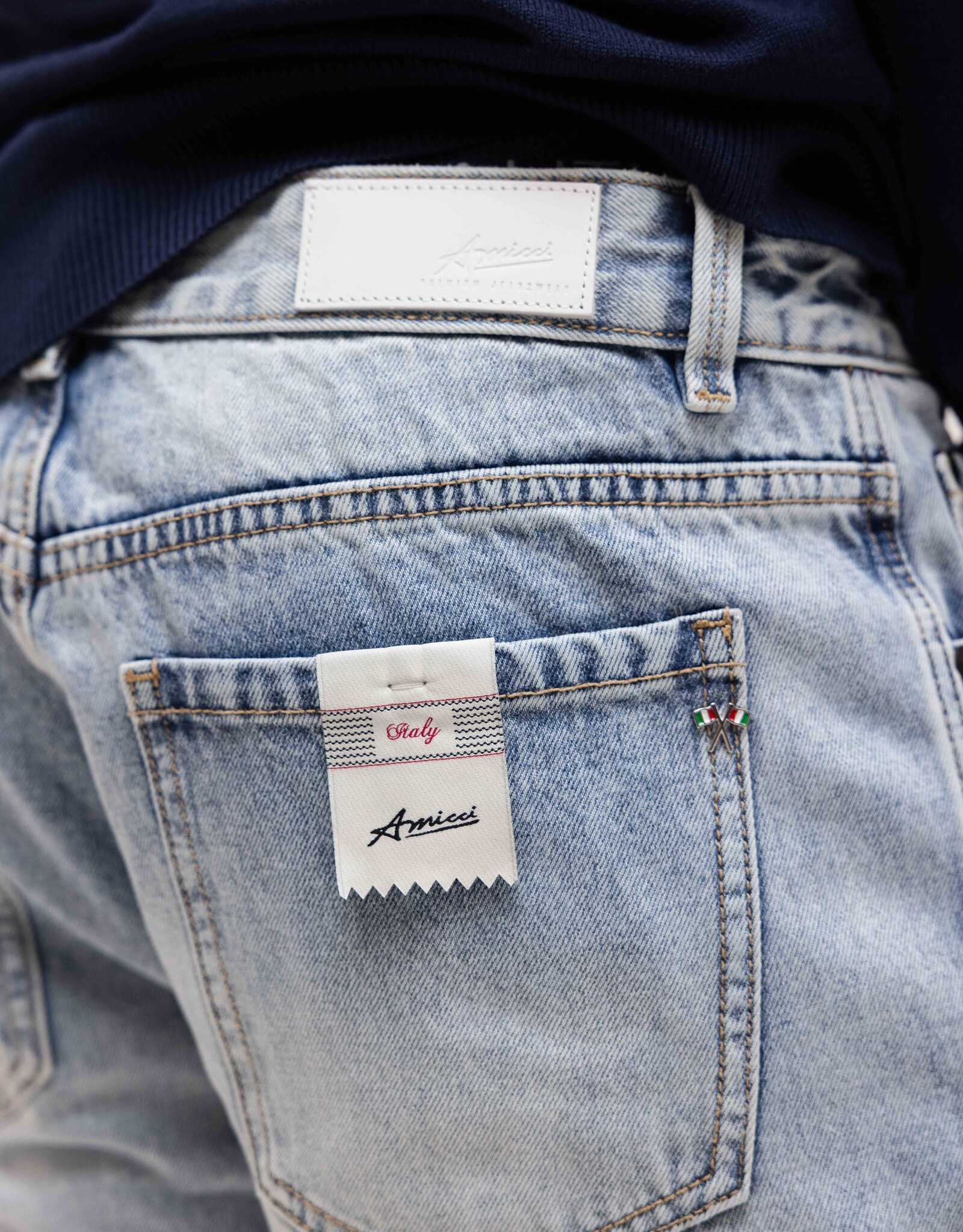 Amicci Maranzo Straight Jeans