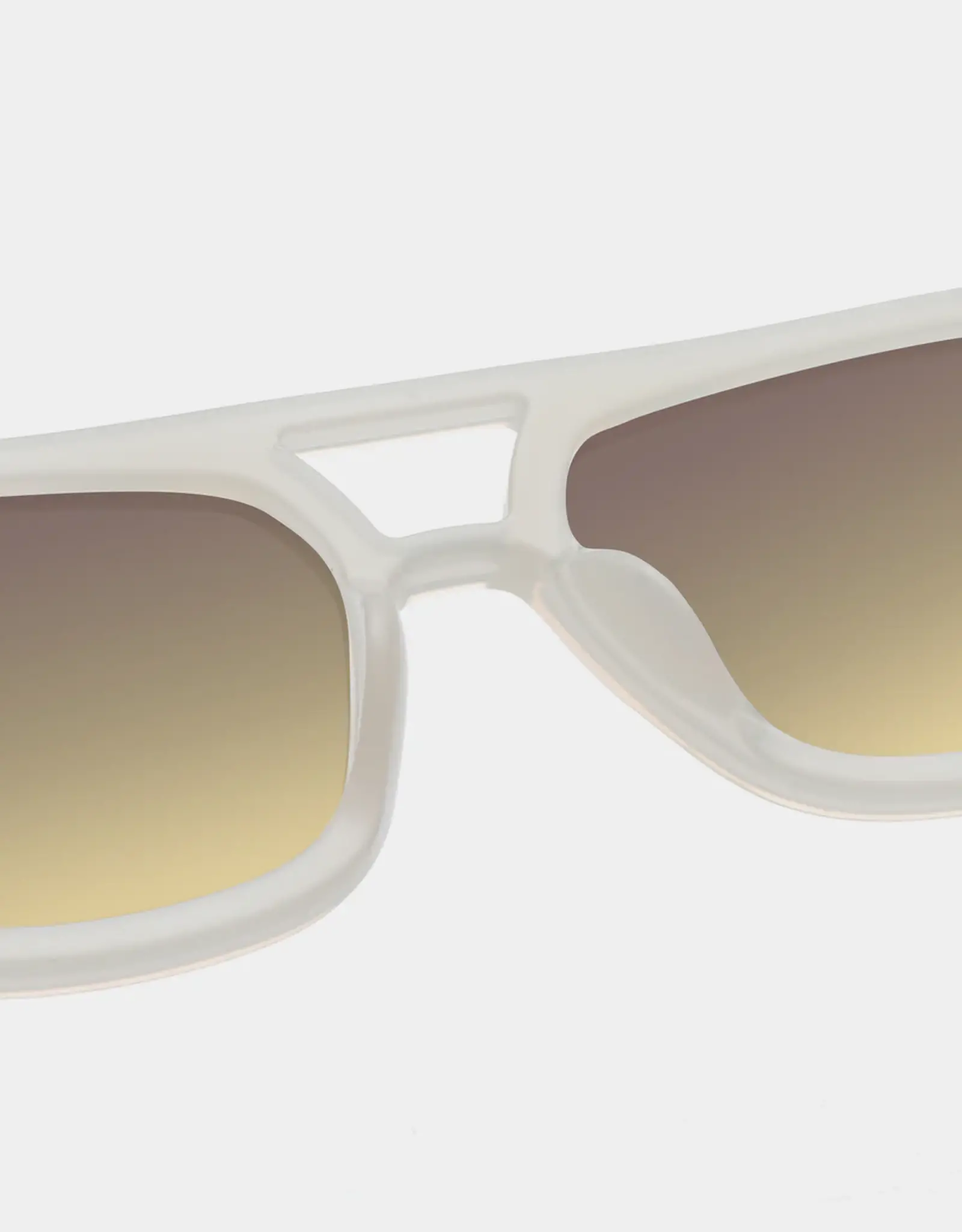 A.KJAERBEDE Zonnebril Kaya