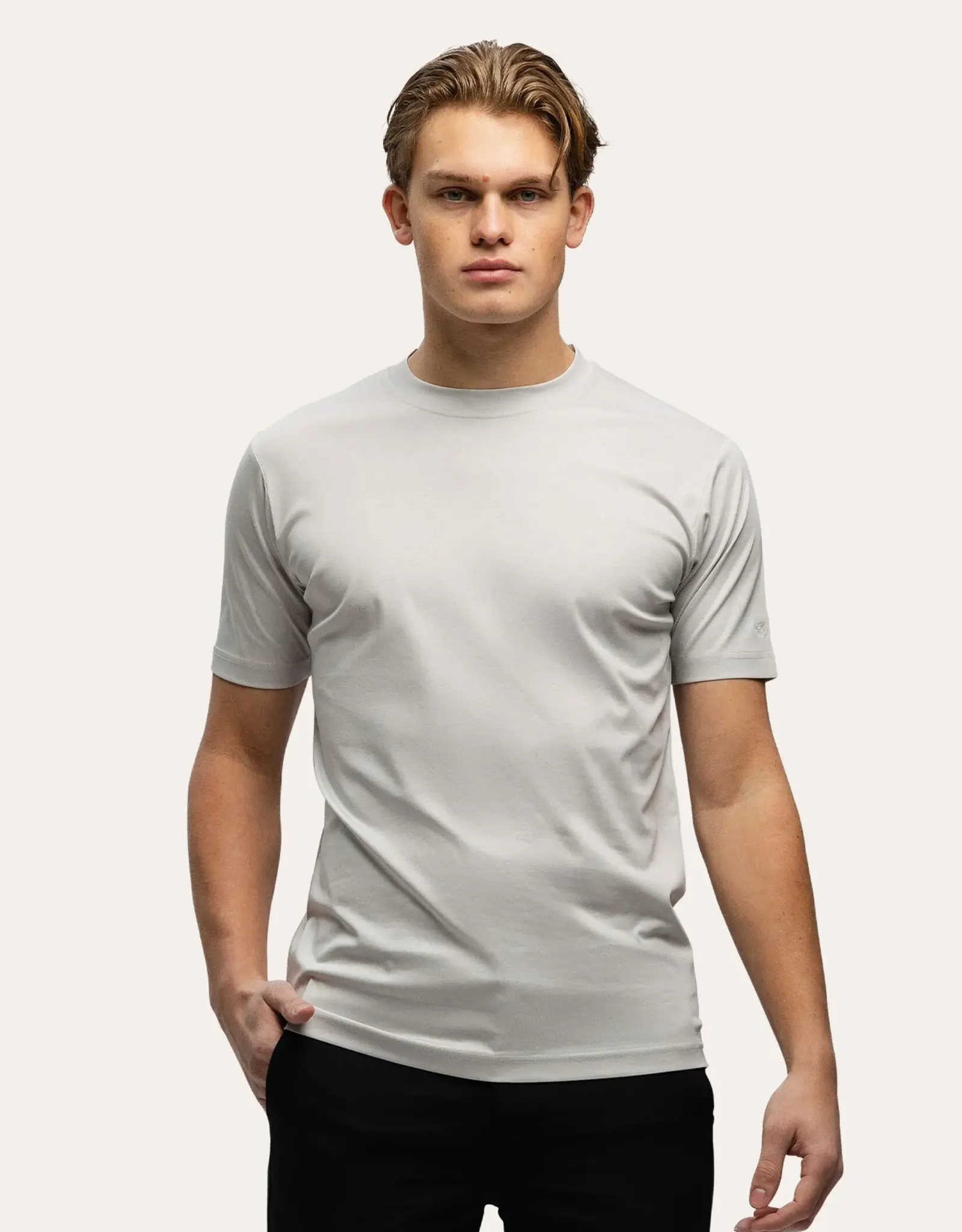 Tria D'oro Glans Slim Fit Tee