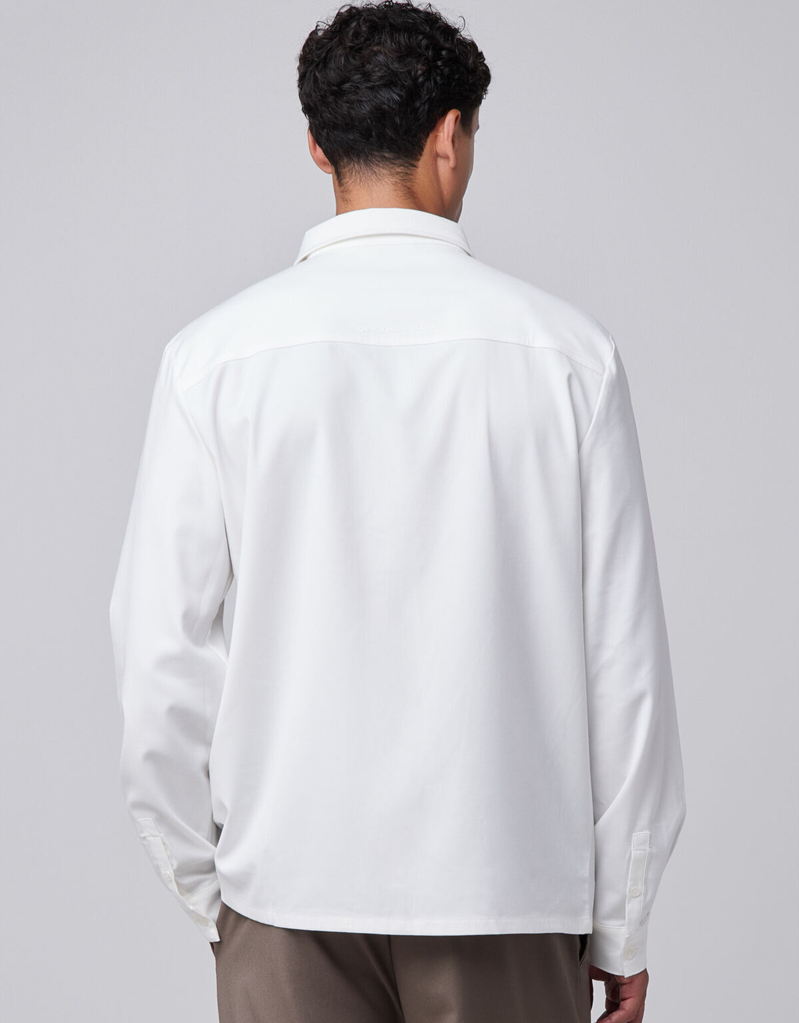 Off the pitch Cabinet Smart Shirt