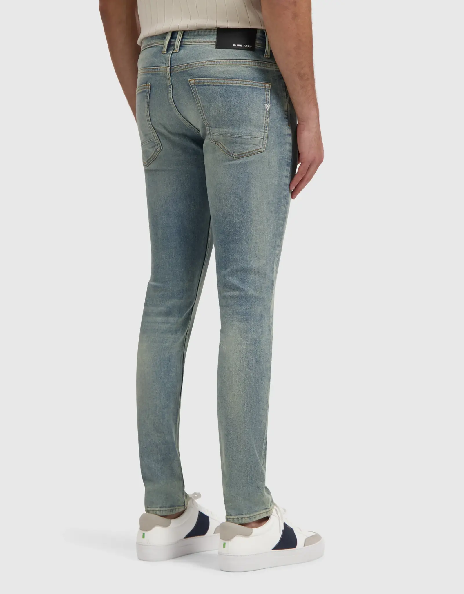 Pure Path The Jones W1610