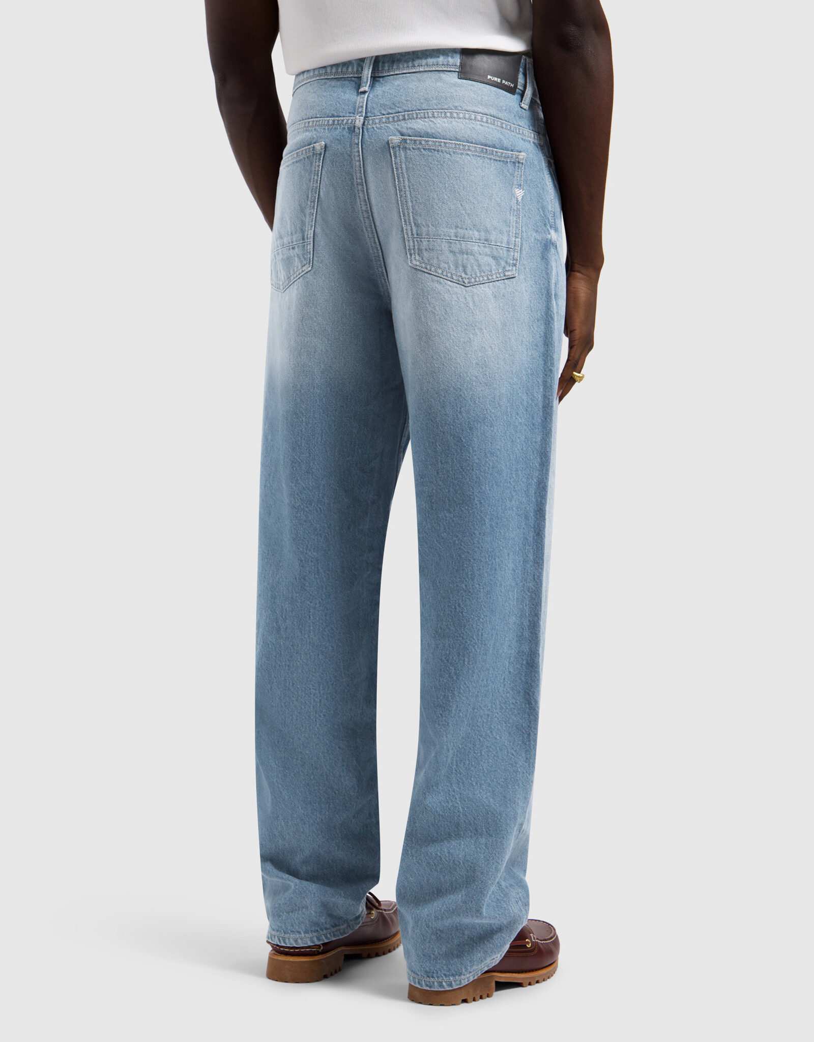 Pure Path The Chase W1689