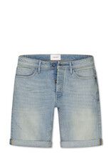 Pure Path The Miles Slim Fit Short