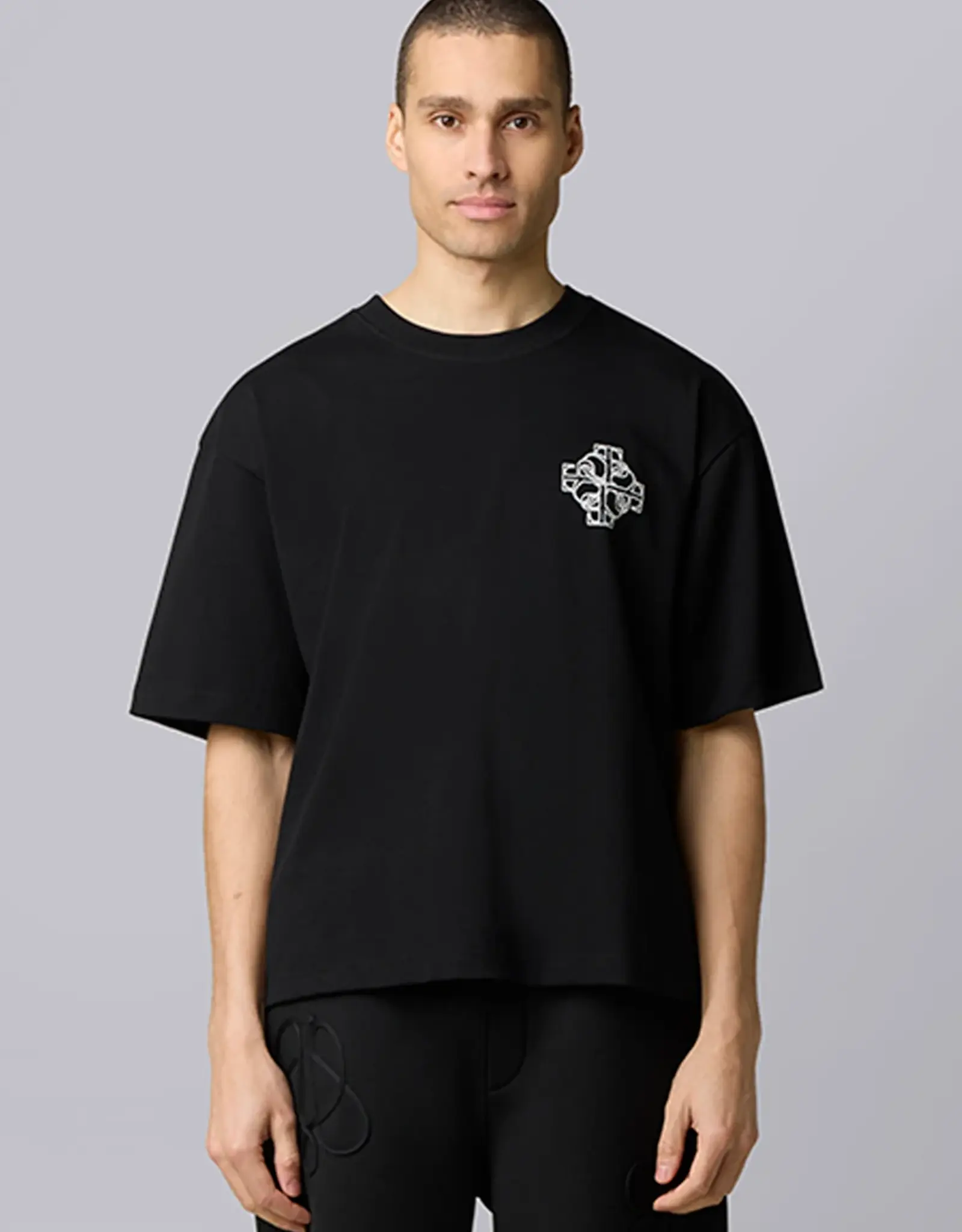 Off the pitch Locket Boxfit Tee